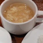キャトルラパン　神戸三宮 - スープ、もっと欲しかった