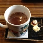 タビ カフェ - ホットチョコレートドリンク
            程よい甘さで暖まります
            ^_^