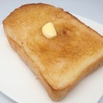 プレザン - 当店の食パンは添加物、卵は使用しておりません。