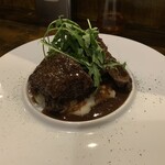 MILLE FIORI - 牛ほほ肉の赤ワイン煮込み