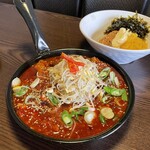 带锅鸡枞 + 自饭团