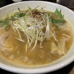 布施 細見商店 - 金の麦味噌ラーメン