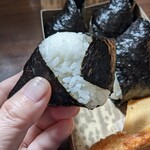 田舎屋弁当 - 小ぶり二口サイズなのがまた善き