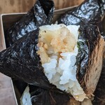 田舎屋弁当 長束本店 - 天ぷらチョイ見せ♡