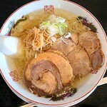 Horumon Homura - 細麺ストレート塩＋豚バラチャーシュー