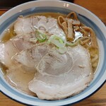 ラーメン恵比寿屋 - チャーシュー麺　950円