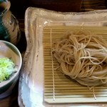 そば居酒屋 楽 - ざる蕎麦　￥600