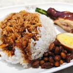 Hawker Chan Soya Sauce Chicken Rice&Noodle - 油鸡饭