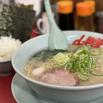 ラーメン山岡家 - 