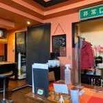 ビストロ アオキ - 店内（座席より右まわり）➡︎