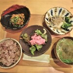 鹿屋アスリート食堂 - 一汁一飯三主菜の選べるバランス定食￥900