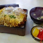 林屋食堂 - カツ丼（上）大盛