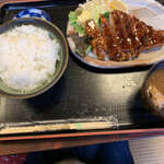 Oshokujitokoro Minami - トンテキ定食