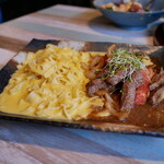 ペルー料理 リマ18 - Fetuccini a la huancaina com lomo