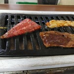 大松園 - ジュージュー焼いてます