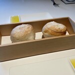 レスピラシオン - うどん粉のパン