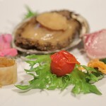 故宮 - 活 エゾ鮑の冷製