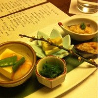 神楽家 - 芹ばらこ和え、ムール貝香り焼き、雲子豆富鼈甲餡かけ、寒鰆南蛮漬け、粟麩と高野豆腐の胡麻クリームかけ