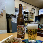 森よし - 瓶ビール ラガー 大瓶 610円。