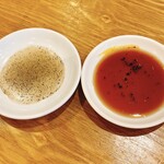 大阪王将 - 酢コショウ&酢醤油+ラー油
