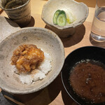 天ぷらあら木 - 天丼と味噌汁とおしんこ