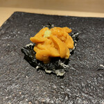 天ぷらあら木 - 海苔天ぷらの雲丹乗せ