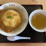 太白飯店 - 天津飯　880円税込