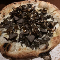 レークハウス - 栃木産舞茸ピッツァ