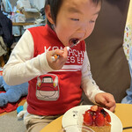 パティスリー タケモト - 息子っち、眠そうだったけど、ケーキ見たら元気になった！