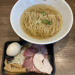 だし麺屋 ナミノアヤ - 