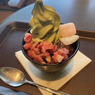 丸の内 CAFE 会_1