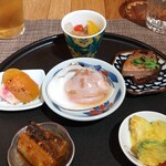 fu-fu shisen - 6種の前菜盛り合わせ