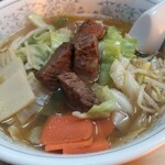 昇楽 - カルビソバ麺(辛さ普通)