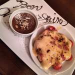 uoni - 誕生日のデザートプレート