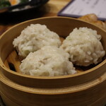 炭火焼き鳥と地酒 絢鳥 - 鶏シュウマイ 480円(2022年3月)