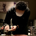 北海道焼肉 北うし - びえい和牛
      サーロイン焼きすき
      フランス産黒トリュフがけ