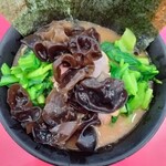 ラーメン 杉田家 千葉祐光店 - ラーメン並＋のり･青菜･きくらげ増し