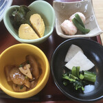 Tonkatsu Icchou - スペシャルランチの小鉢