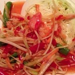 ハンサム食堂 - ソムタムラオ（半分くらい食べた後）