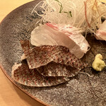 木挽町 とも樹 - 鯛皮の湯引き