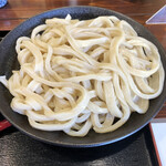 延喜 - しっかりコシのある手打ち麺。