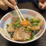 淳之助製麺所 - 炙りチャーシュー丼　通常サイズ