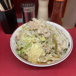 ラーメン二郎 - ラーメン　ニンニクマシ　ヤサイマシ　アブラマシマシ　780円