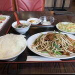 華記食府 - メインがやって参りました。