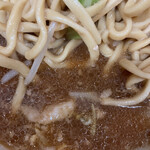 ラーメン二郎 - 非乳化