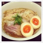鶴麺 鶴見本店 - 海老ワンタン麺