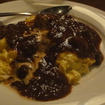 洋食katsui - オムライス・・・玉子トロトロ♪・デミは濃厚・ケチャップライスは牛入りリゾットに近くて・・・男性に受けるオムライス＾＾