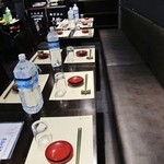 かもすや酒店 - 居心地いい店内