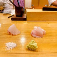 鮨 しゅん輔 阿佐ヶ谷 - ひらめは塩で。九絵は山葵で。