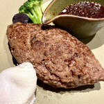 本格肉料理 丸小 - 